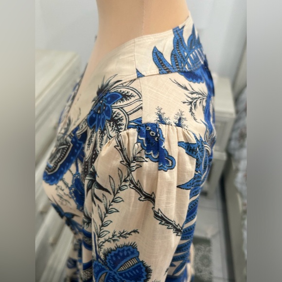 Banana Republic Long Sleeve Dress in Blue and Tan New Without Tags. - Picture 8 of 16